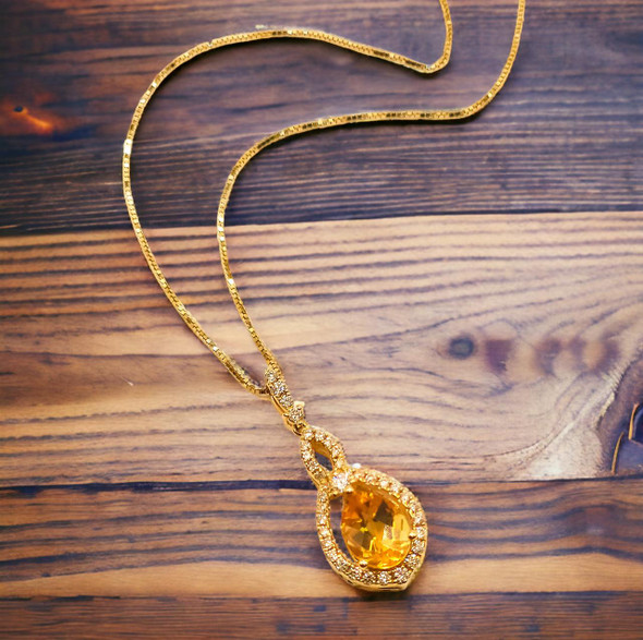  Gold Citrine and Diamond Pendant Necklace 