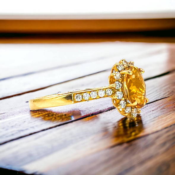  18K Gold Diamond and Citrine Ring 