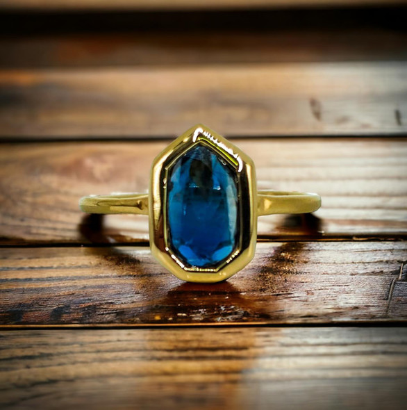  14K Gold Geometric Blue Sapphire Slice Ring 
