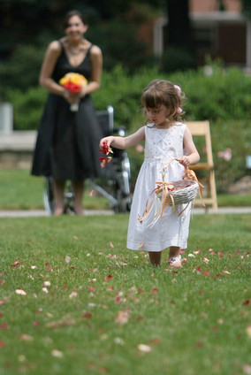 Missy & William Murdocks Flower Girl