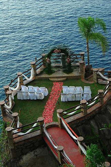 Alycia & Cole McKinney Wedding Site