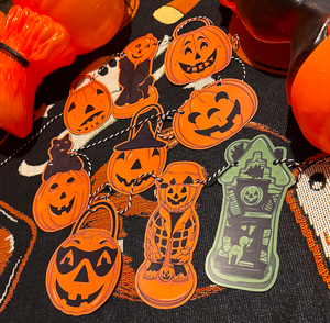 Vintage Halloween Blow Mold Inspired Bunting Style 3 Vintage Halloween Blow Mold Inspired Bunting Style 3