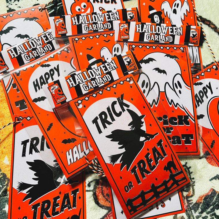 Vintage Halloween Treat Bag Style Bunting