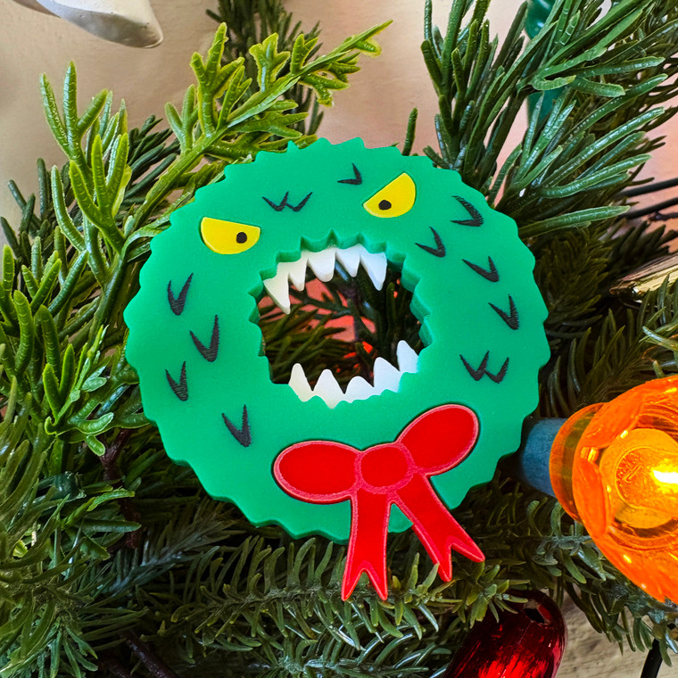 Large Creepmas Wreath Acrylic Brooch