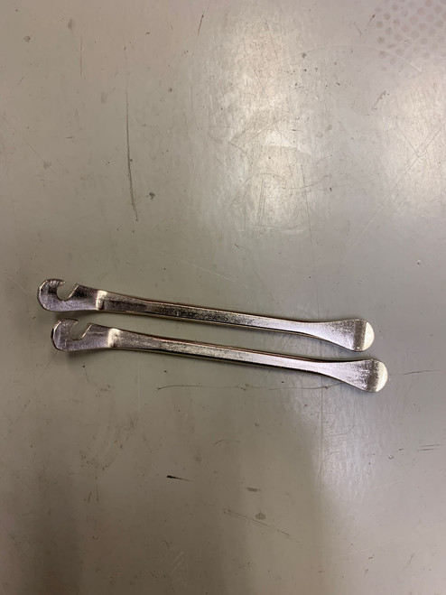 Däckavtagare i metall 2 st