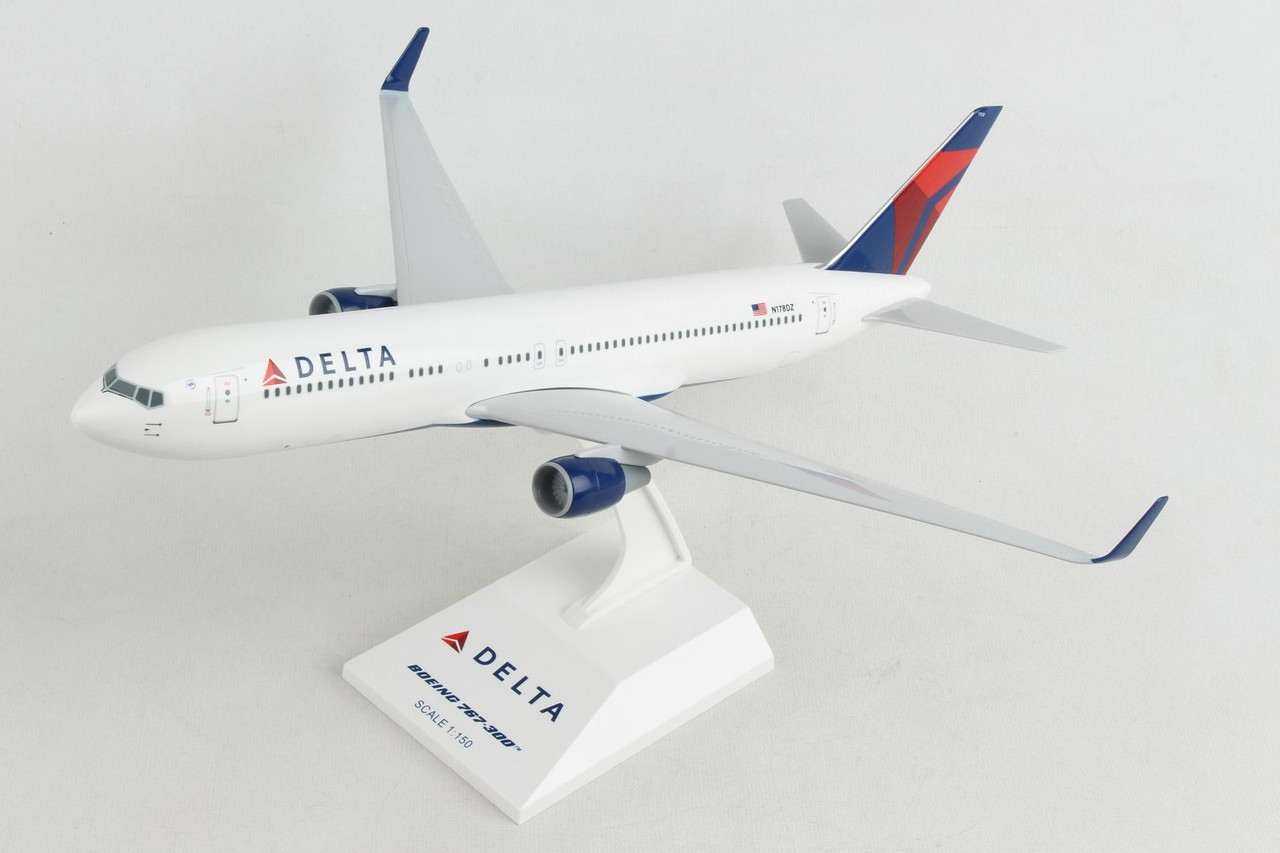 SKYMARKS Delta 767-300 1/150 2007 Livery Reg#N178DZ - Pilot Stuff