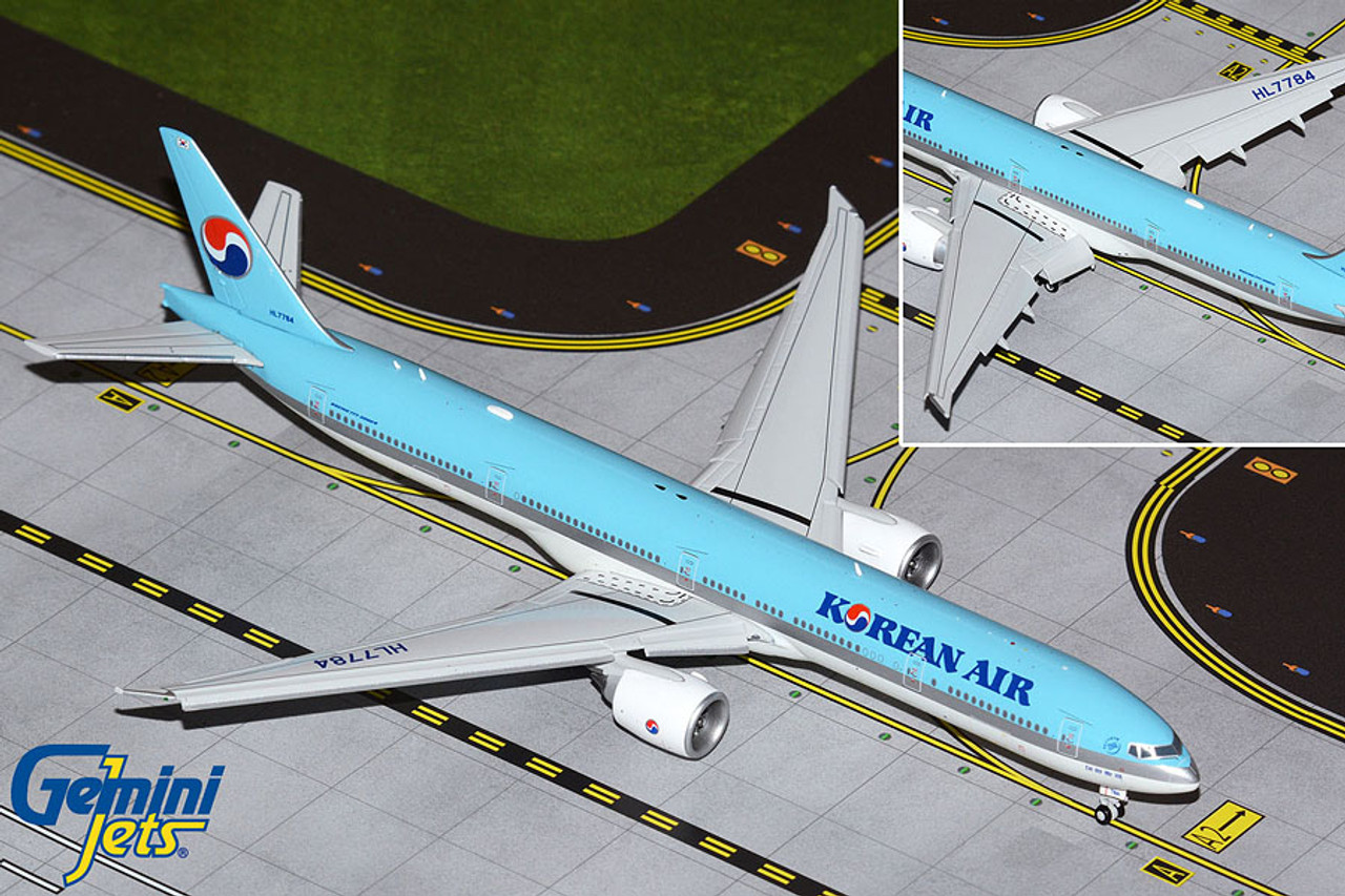 GeminiJets Korean Air 777-300ER 1/400 Reg# HL7784 Flaps Down