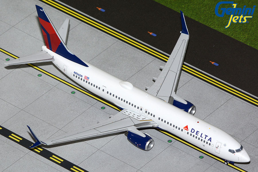 Gemini200 Delta 737-900ER 1/200 Reg# N856DN - Pilot Stuff Online