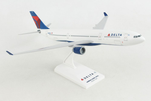 SKYMARKS Delta 757-200 1/150 New Livery Reg #N704X - Pilot Stuff