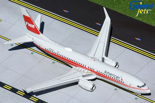 Gemini200 American 737-800W 1/200 TWA Heritage Flaps Extended Reg# N915NN Gemini200 American 737-800W 1/200 TWA Heritage Flaps Extended Reg# N915NN