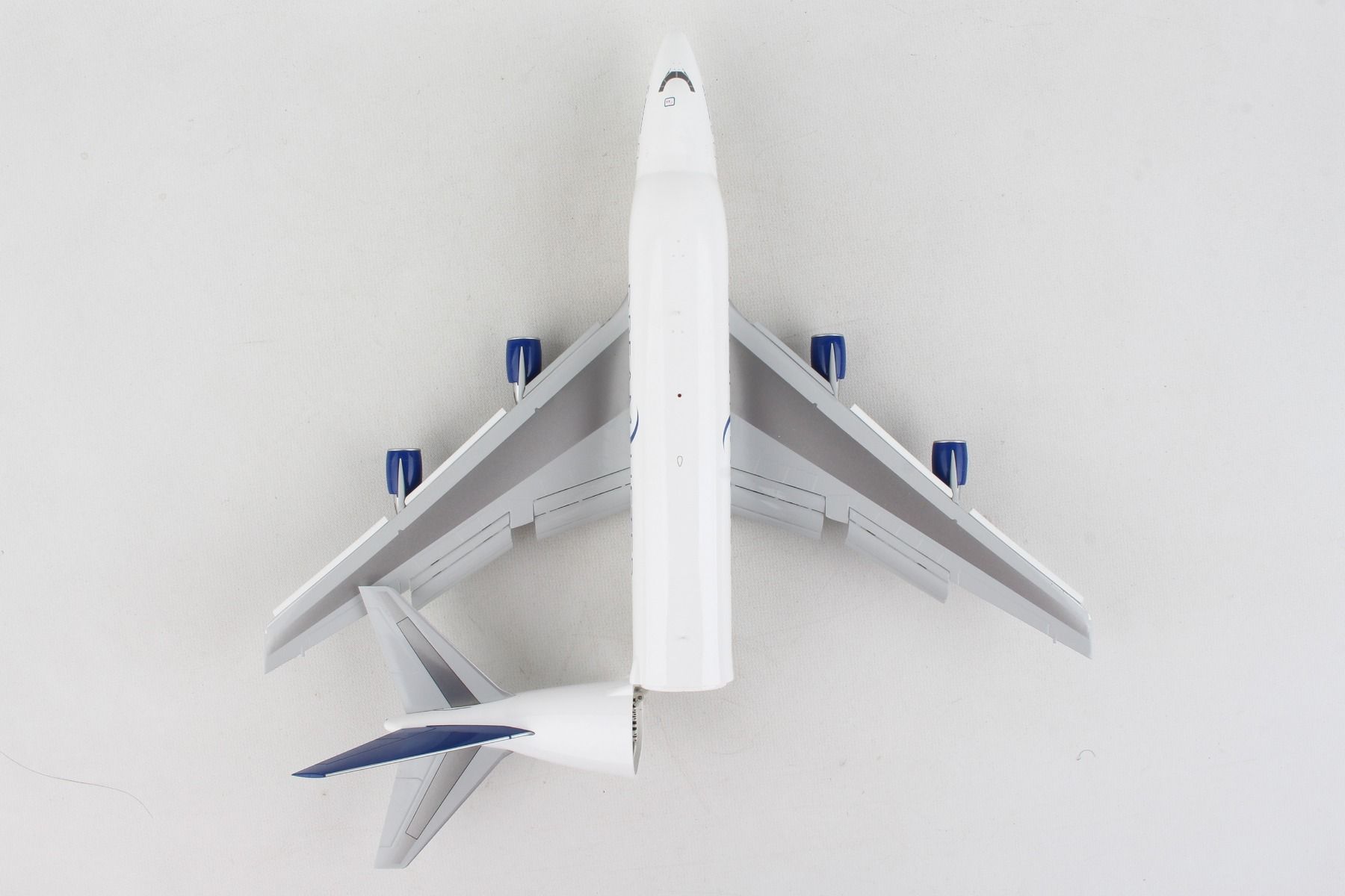 Gemini200 Boeing 747-400LCF 1/200 Dreamlifter N718BA Flaps Down