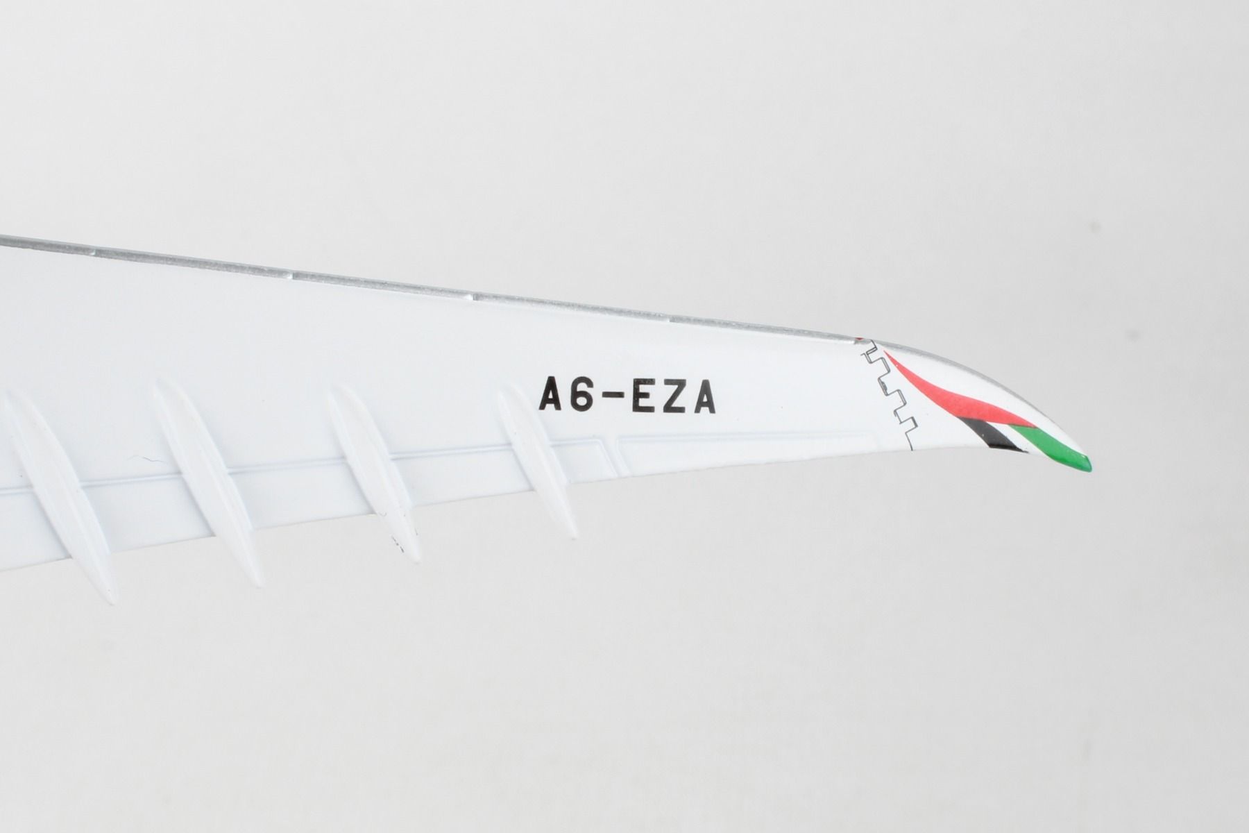 GeminiJets Emirates 777-9X 1/400 Reg# A6-EZA - Pilot Stuff Online