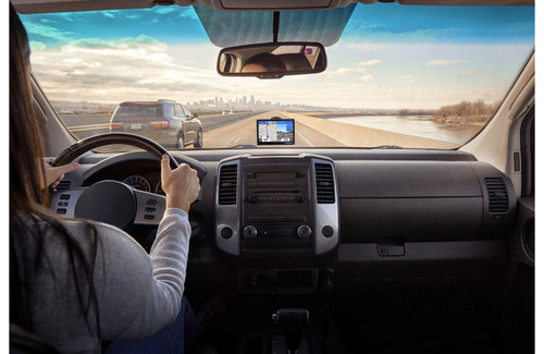 Garmin Drive 53 & Traffic GPS Navigator 