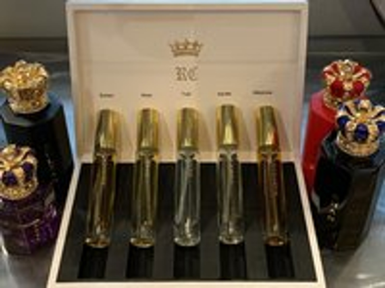 Royal Crown Discovery Set (5 x10mls) Extrait of Parfum Sprays in White  Leather Case. (no. 3)