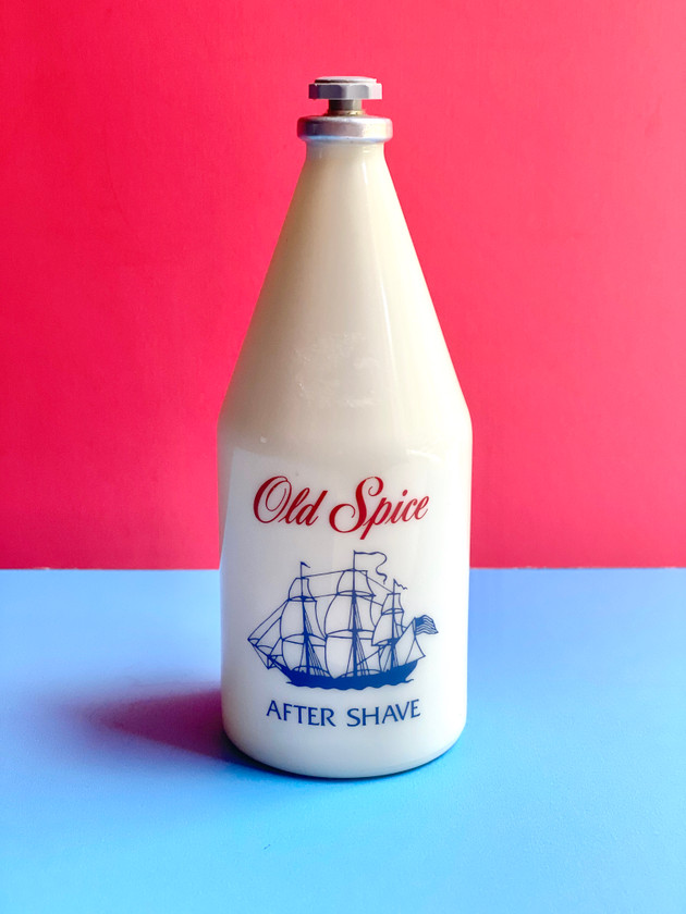 VINTAGE 1993 GLASS OLD SPICE AFTERSHAVE BOTTLE