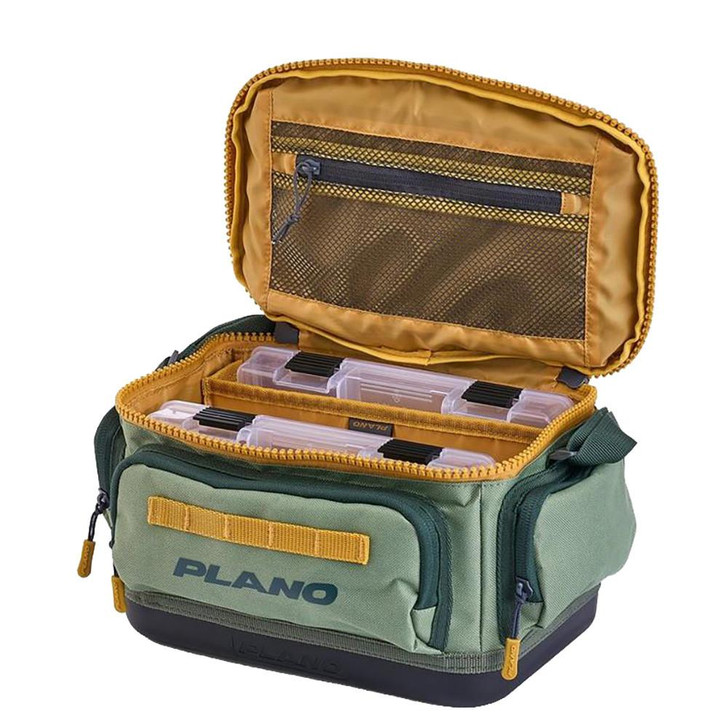  Plano Weekend Tackle Bag 3500 - Moss - PLAWKND3500GBTBMOSS 