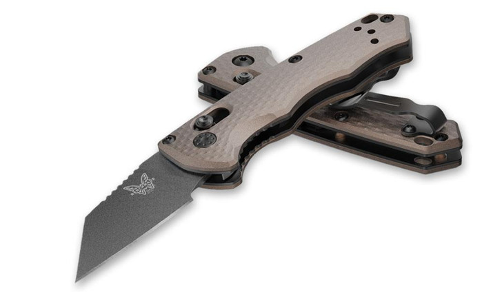 Benchmade Partial Immunity, Axis, Burnt Bronze 