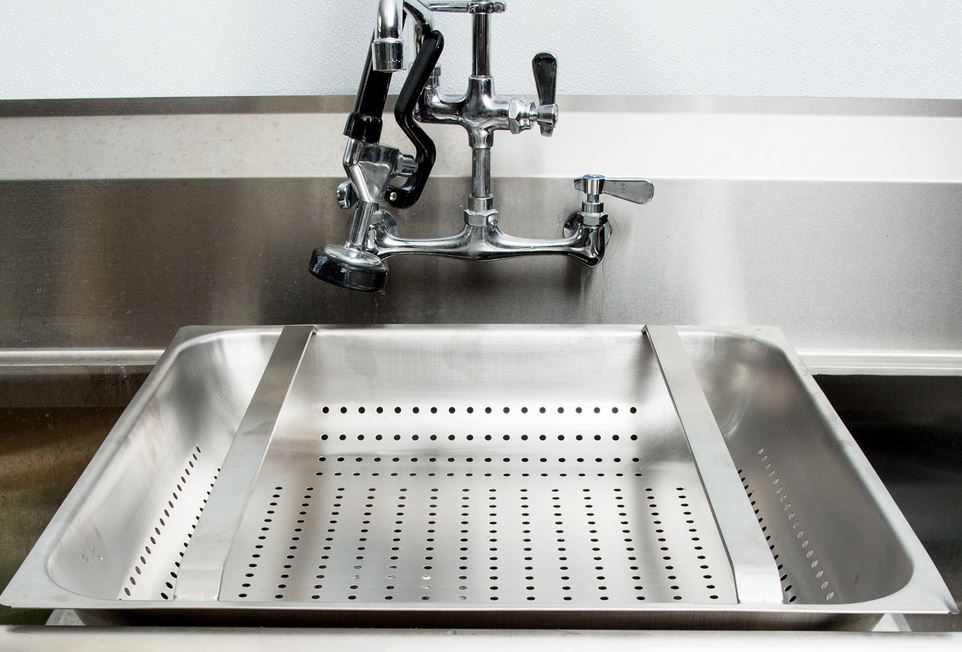 The Drain Strainer Crown Adapter - Protect Commercial Sink Drains