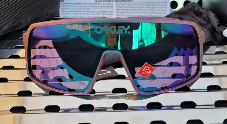 Oakley SUTRO Sunglasses Green-Purple Splatter w Prizm Road Jade