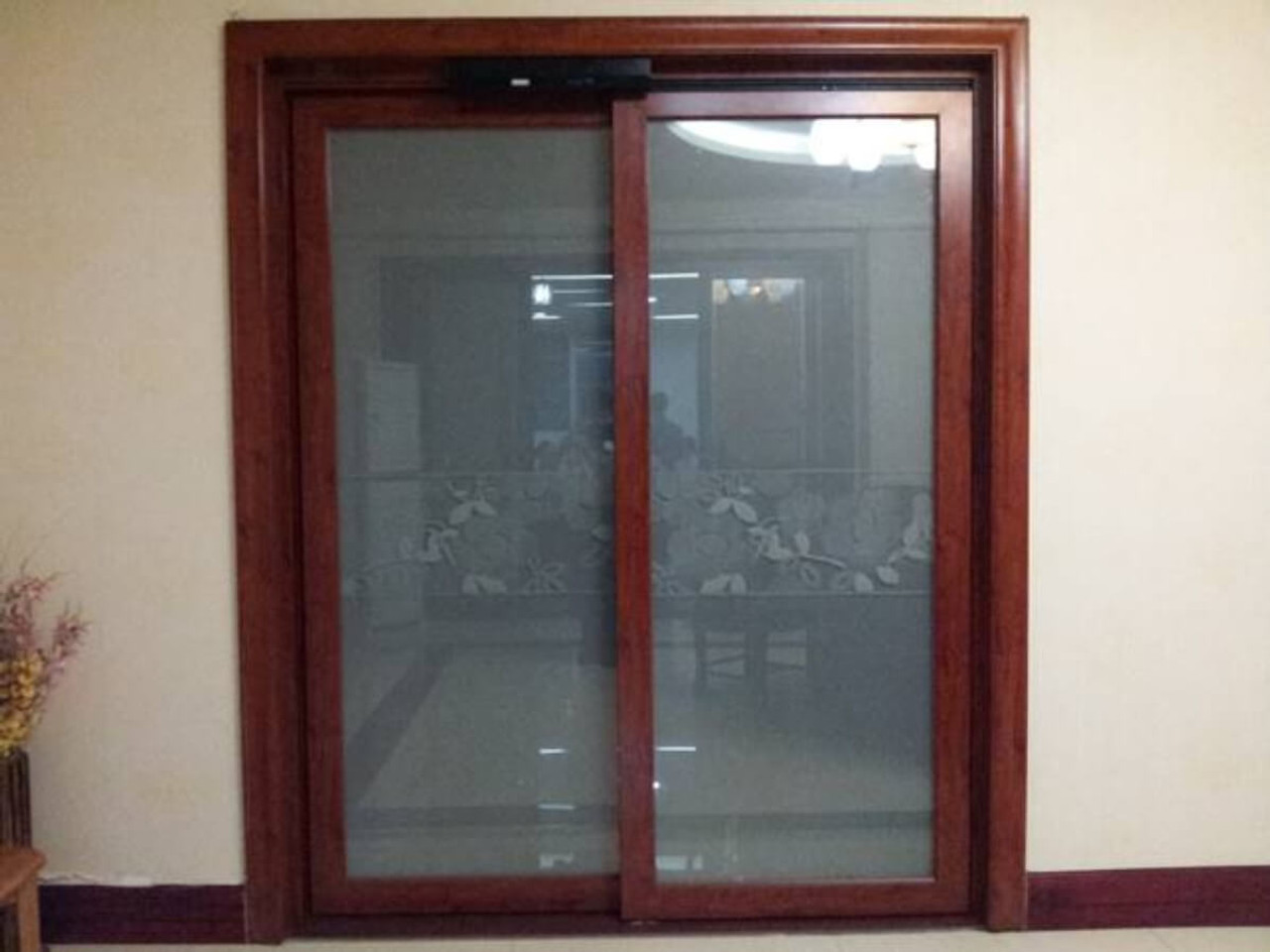 Pet Sliding Doors/ – Autoslide