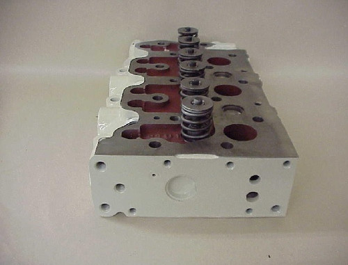 CYLINDER HEAD, 643/673, NOW 111016912, NOTE