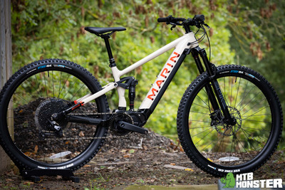 Marin Rift Zone E1.... built up in the showroom! - MTB Monster