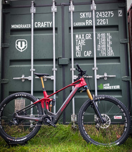 Mondraker Crafty Carbon RR... an all-out full suspension eMTB shredder! - MTB Monster