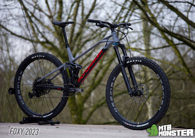 Mondraker Foxy 2023 ... built up and ready to go! - MTB Monster