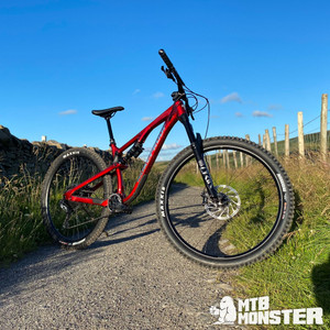 Nukeproof Reactor 290 Pro... on the trails!