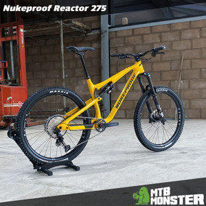 Just landed... Nukeproof Reactor 275 Carbon! - MTB Monster