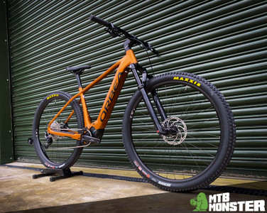 Orbea Urrun 30... finished in a stunning gloss orange! - MTB Monster