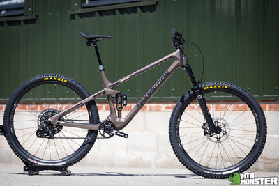 Transition Smuggler custom build... just left the workshop! - MTB Monster