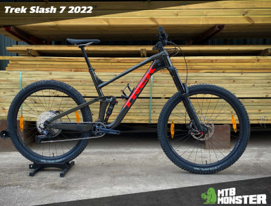 Trek Slash 7... A  high-value all-mountain ripper! - MTB Monster