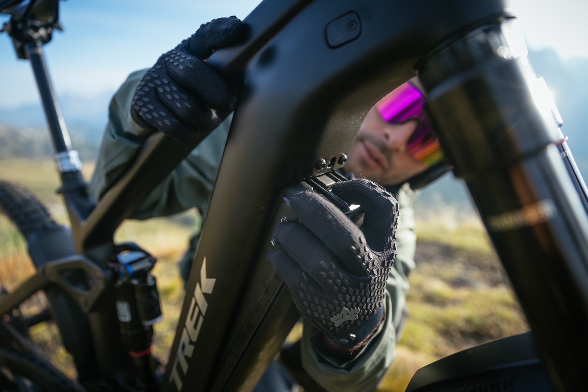 eMTB Motors, Batteries and Range Extenders Explained (2026)