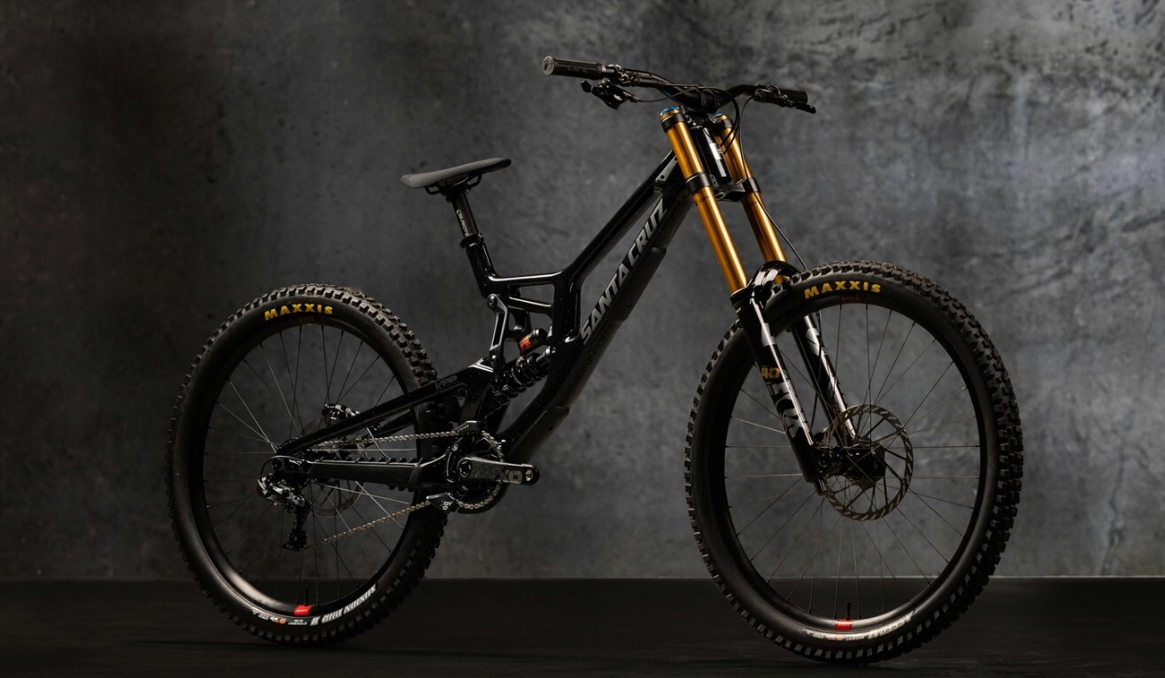 Santz Cruz V10 8 CC - XO1 MX Kit 2025 - Gloss Black