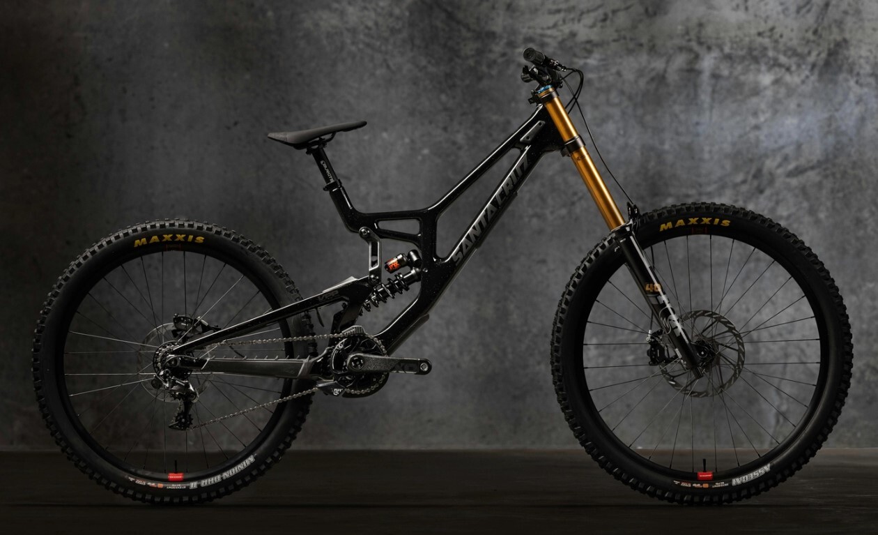 Santz Cruz V10 8 CC - XO1 MX Kit 2025 - Gloss Black