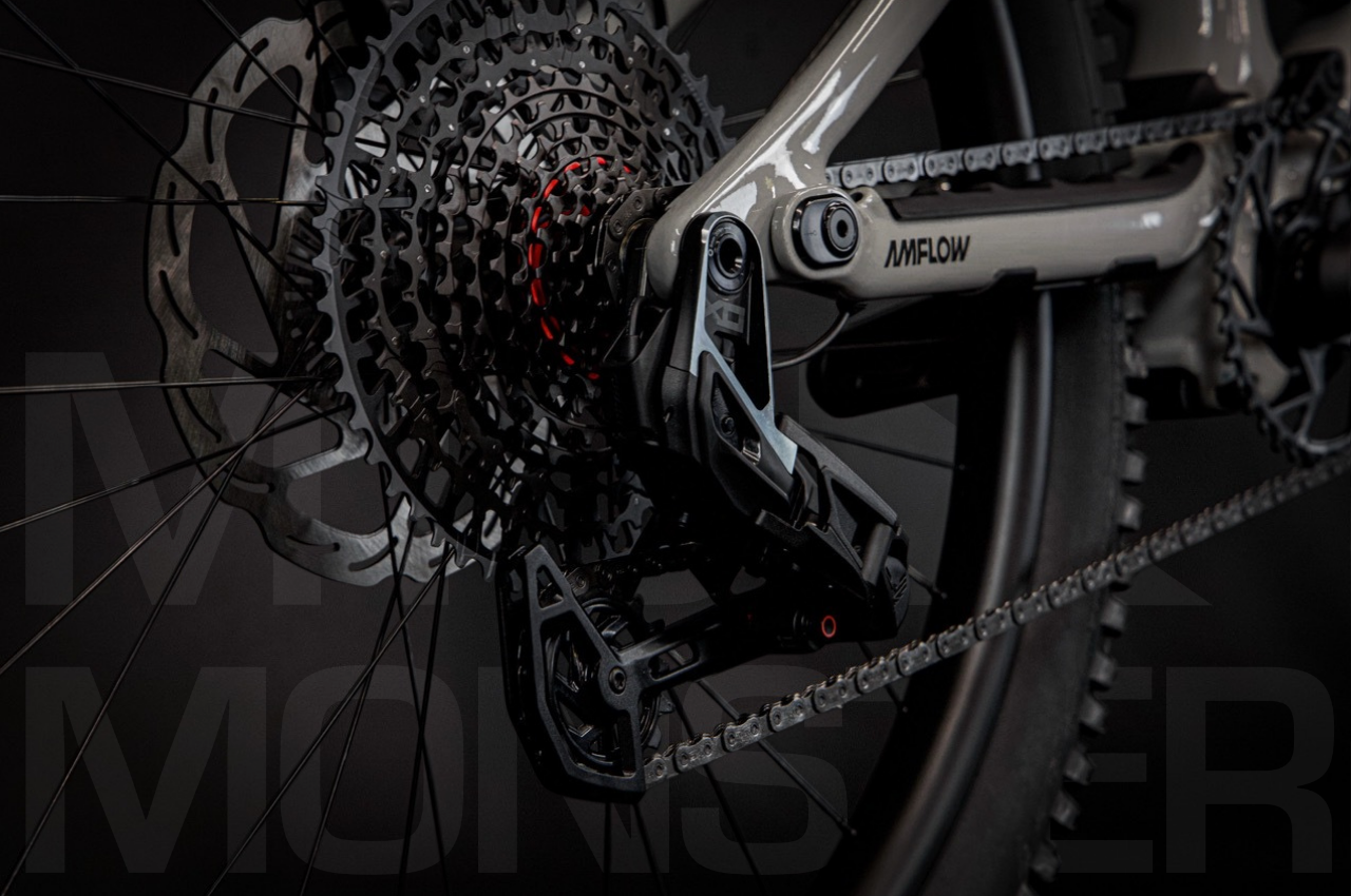Amflow PX 2027 drivetrain