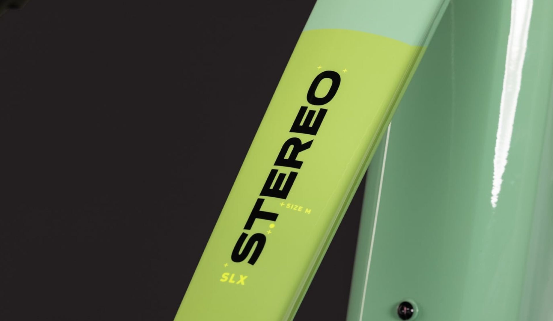 cube stereo hybrid one 22