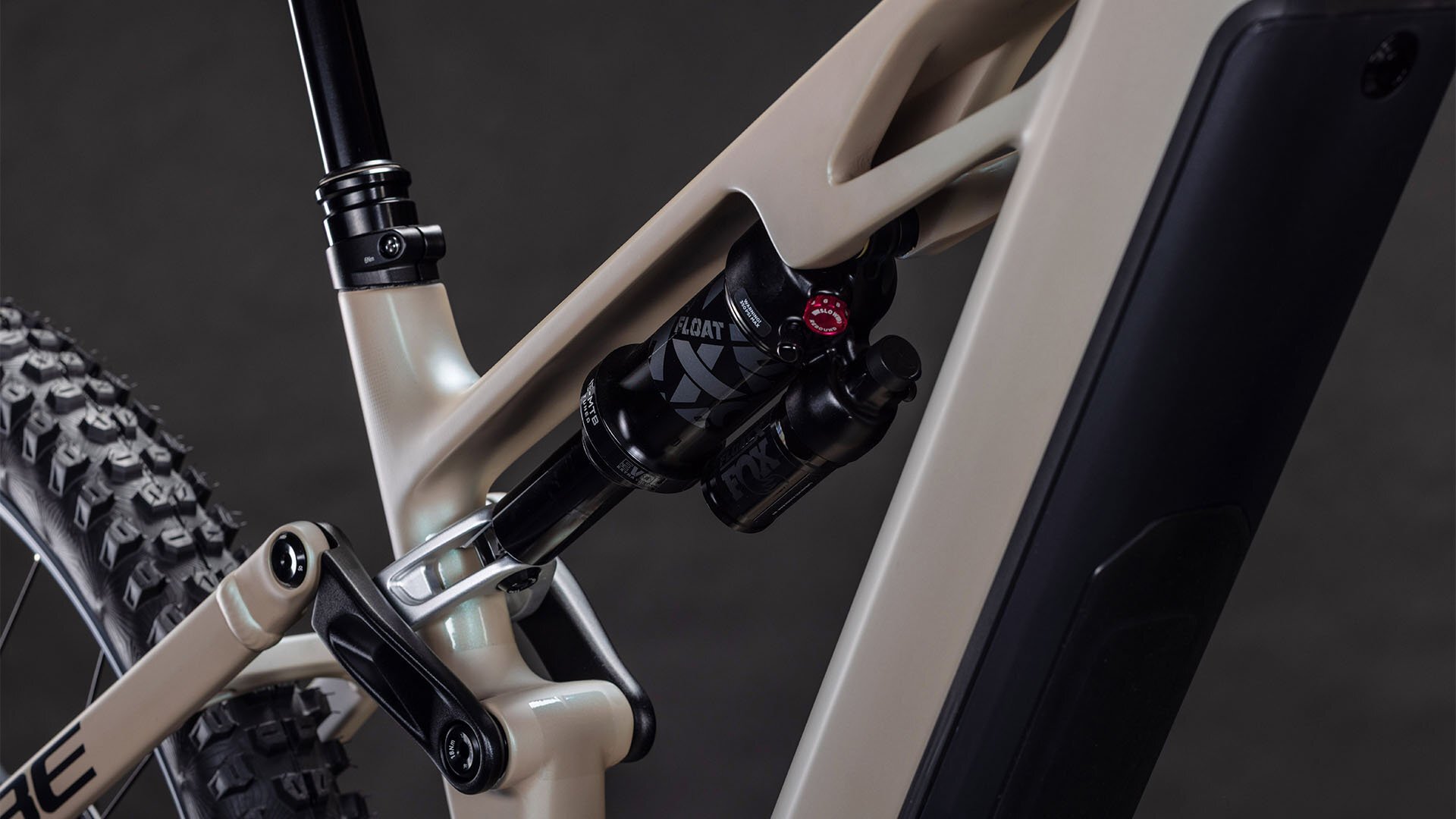 Cube Stereo Hybrid One77 SLX 800 2026 (shock)