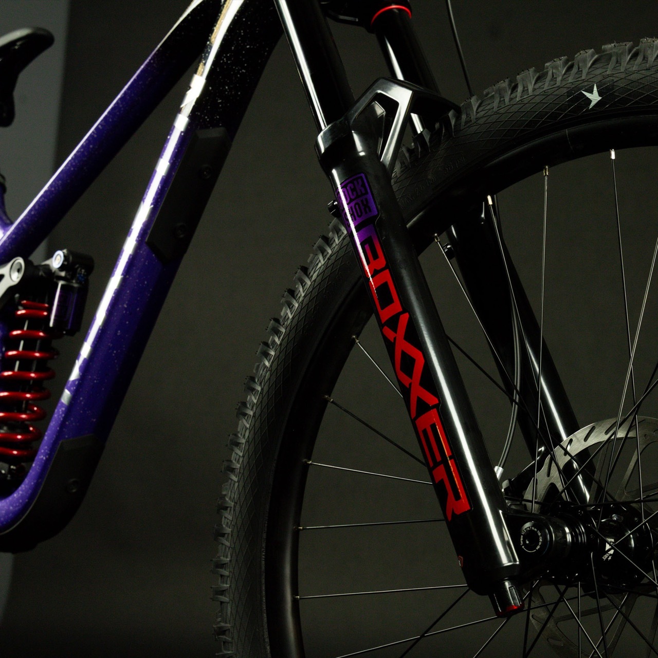Marin Quake 2026 - Black / Purple / Red