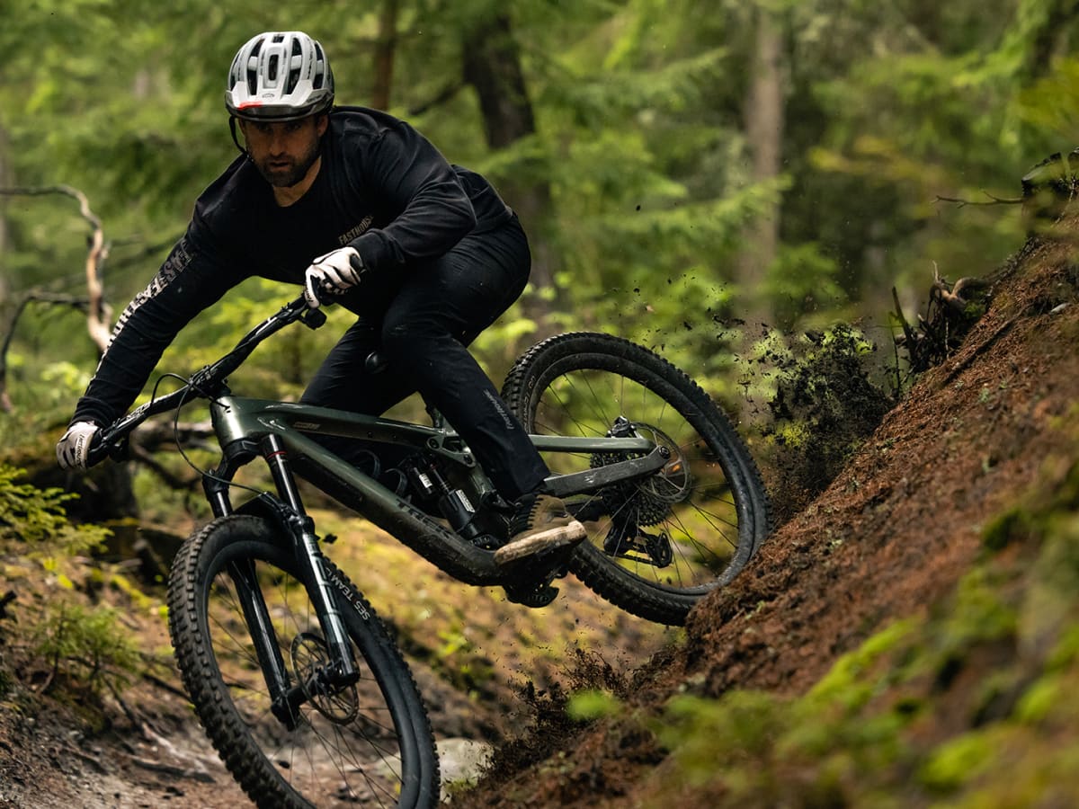 Trek Slash 2024 Extra Aggressive Geometry