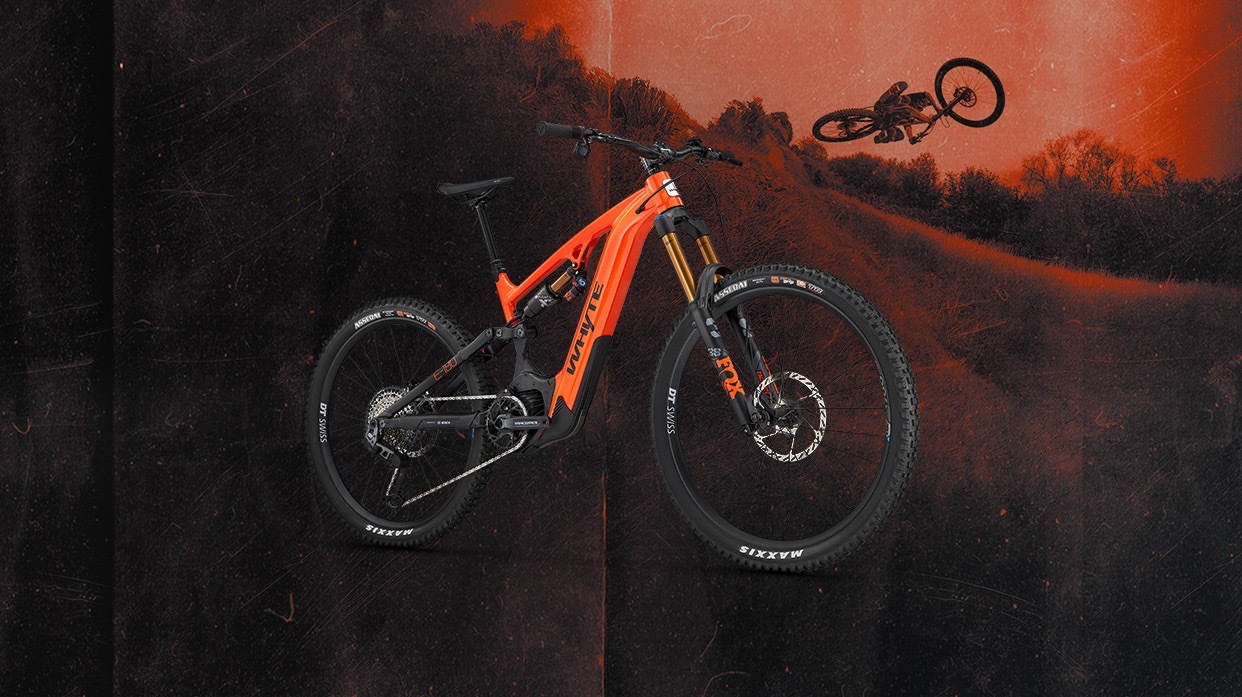 whyte-e-180-rsx-2025-gloss-orange-matte-black-crush-any-descent.