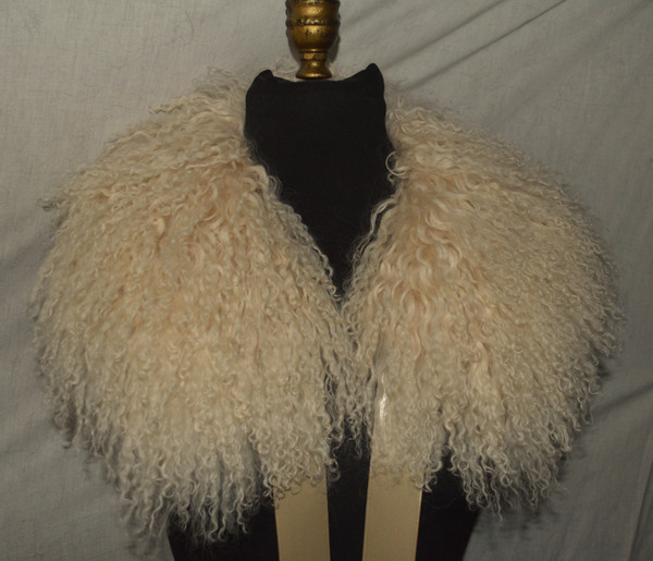 Real Cream Mongolian lamb fur collar
