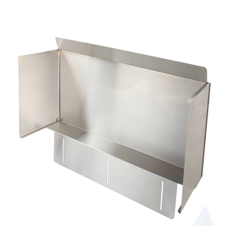 Blaze Outdoor Products Wind Guard for Traditional Grill