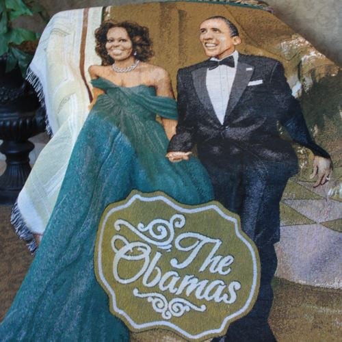 The Obamas Throw