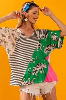 BiBi Tiger W Stripe Contrast Color Block V Neck Top