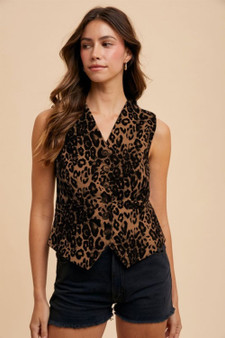 Annie Wear Stretch Leopard Denim Button Down Vest