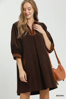 Umgee V-Neck Shift Dress with Contrast Trim