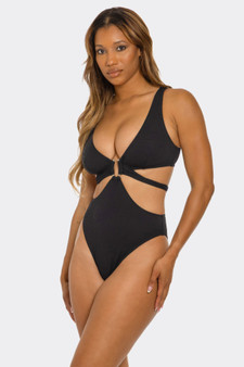 Winnie One Piece