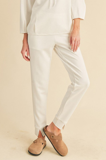 Aemi + Co Elastic Waist Joggers with Pockets